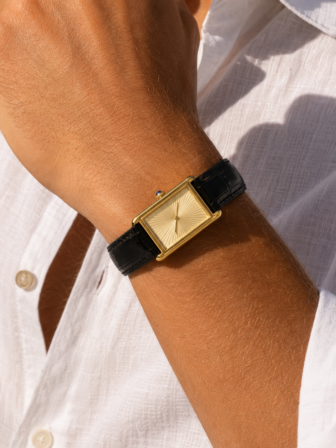 The Riviera Black/Gold Watch