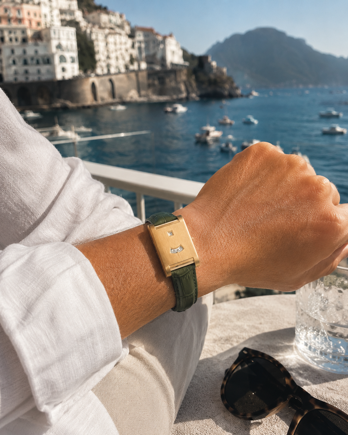 Die Dolcevita-Uhr in Grün und Gold