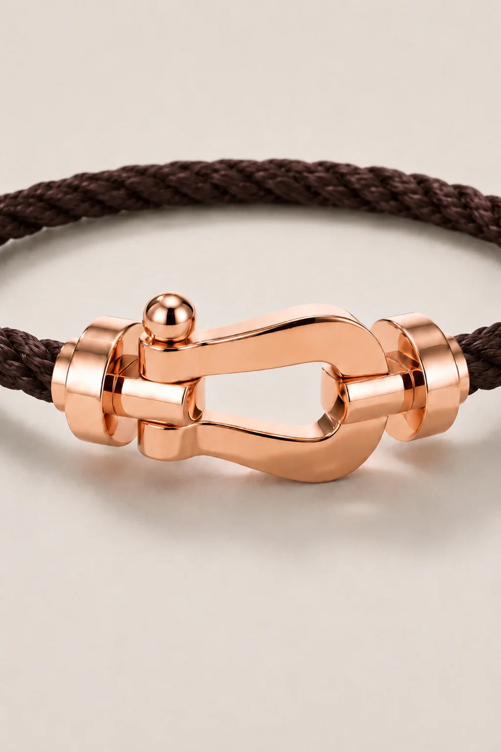 Le bracelet Riviera or rose marron foncé