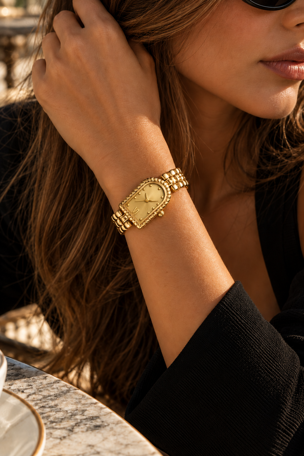 Le bracelet Riviera Light Blue Rose Gold