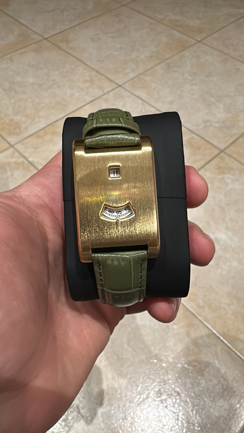 The Dolcevita Watch