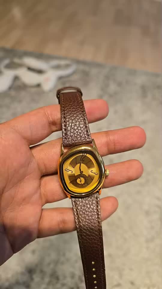 The Dolcevita Gold Watch